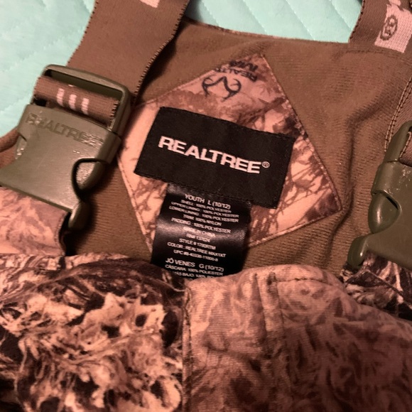 Well insulated youth hunting overalls - Picture 2 of 6